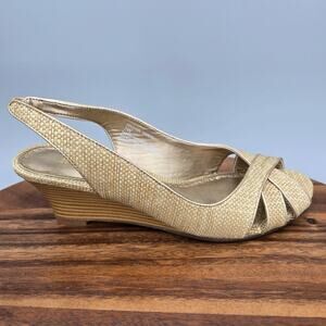 Naturalizer Sandals Women's 7 W Tan Gold Woven Slingback Comfort Wedge Peep Toe